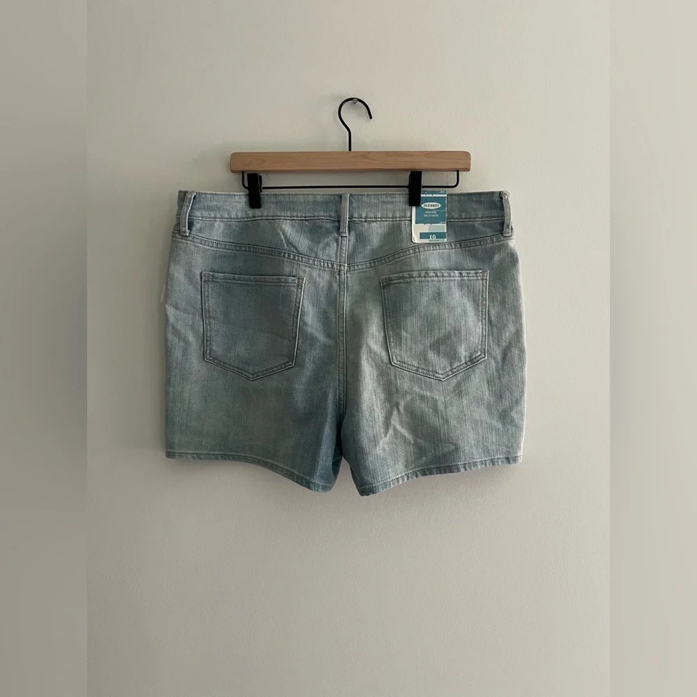 Old Navy High Rise Shorts Size 16 - Picture 4 of 5
